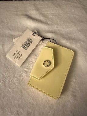Steven Madden BTRACE Card Case NWT